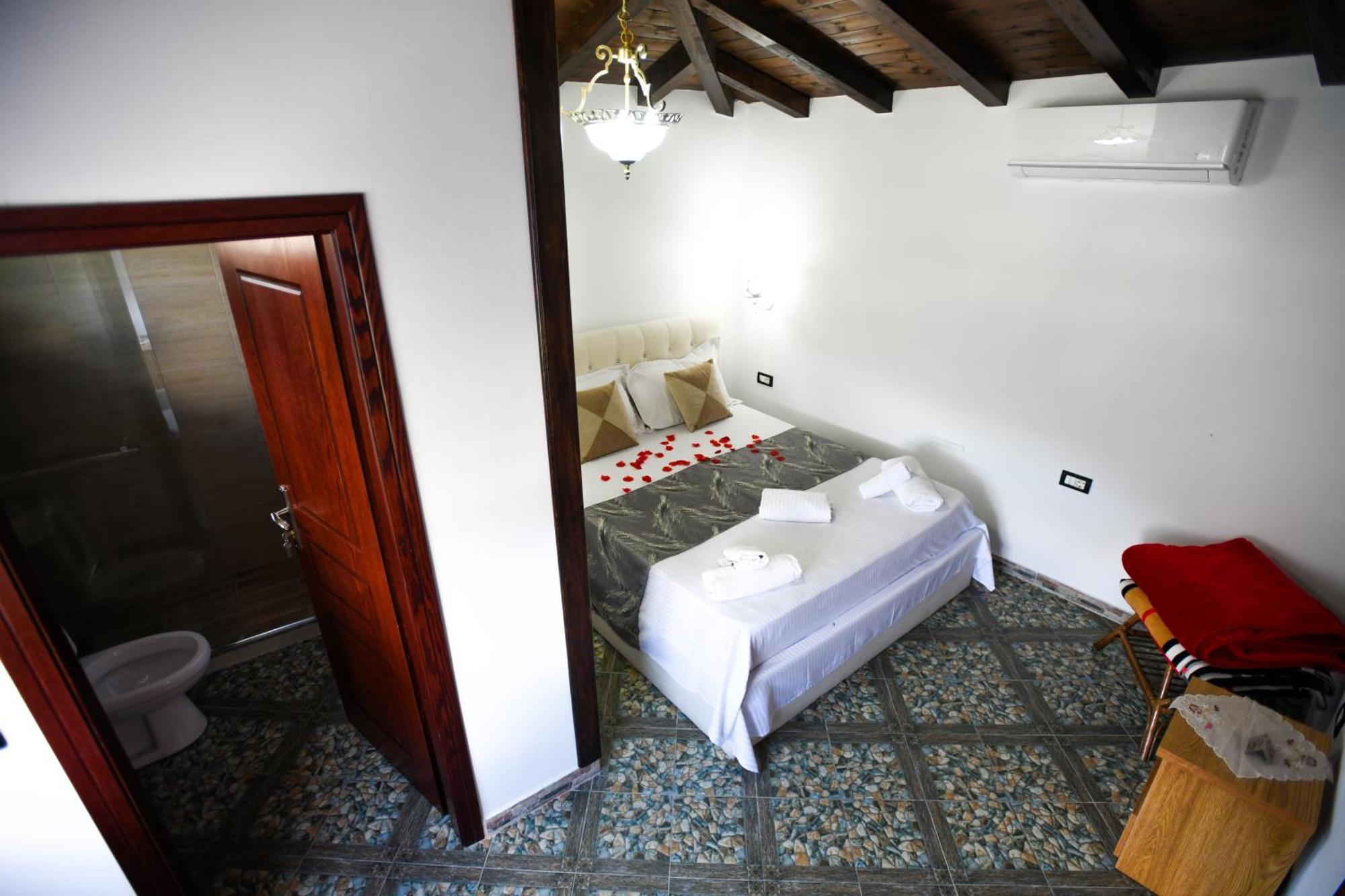 Villa Rezidenca Aurel Berat Exterior foto
